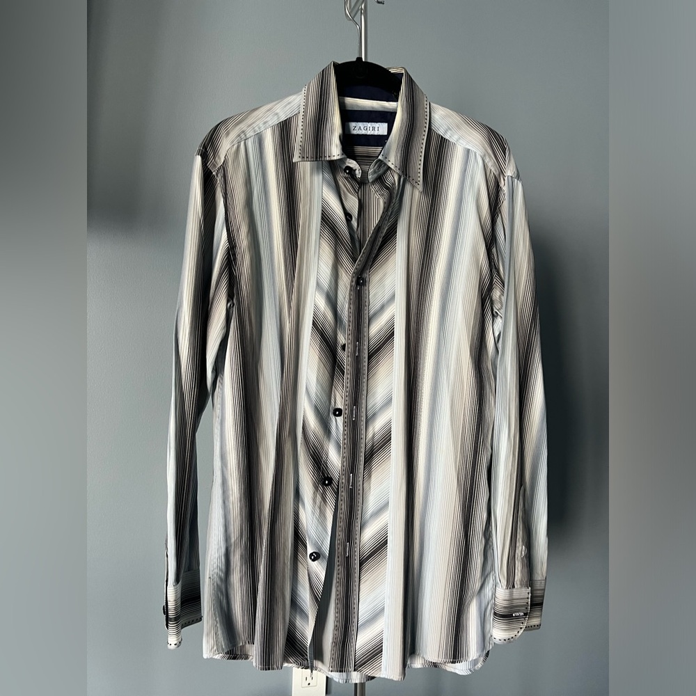 Zagiri men's dress shirt S size